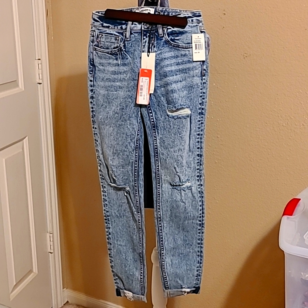 NWT Skinny Jeans